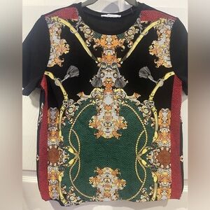 NEW🍀Zara made in Portugal Black and Green Graphic Tee small tshirt
